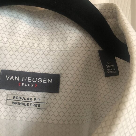 Van Heusen Flex Regular Fit Wrinkle Free classic button long sleeve sz 17 - Picture 3 of 5